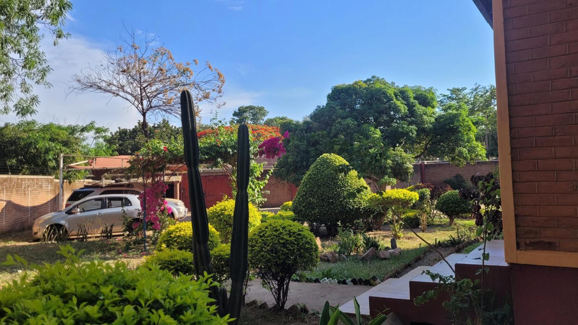 Quest Bed & Breakfast Lilongwe Luaran gambar