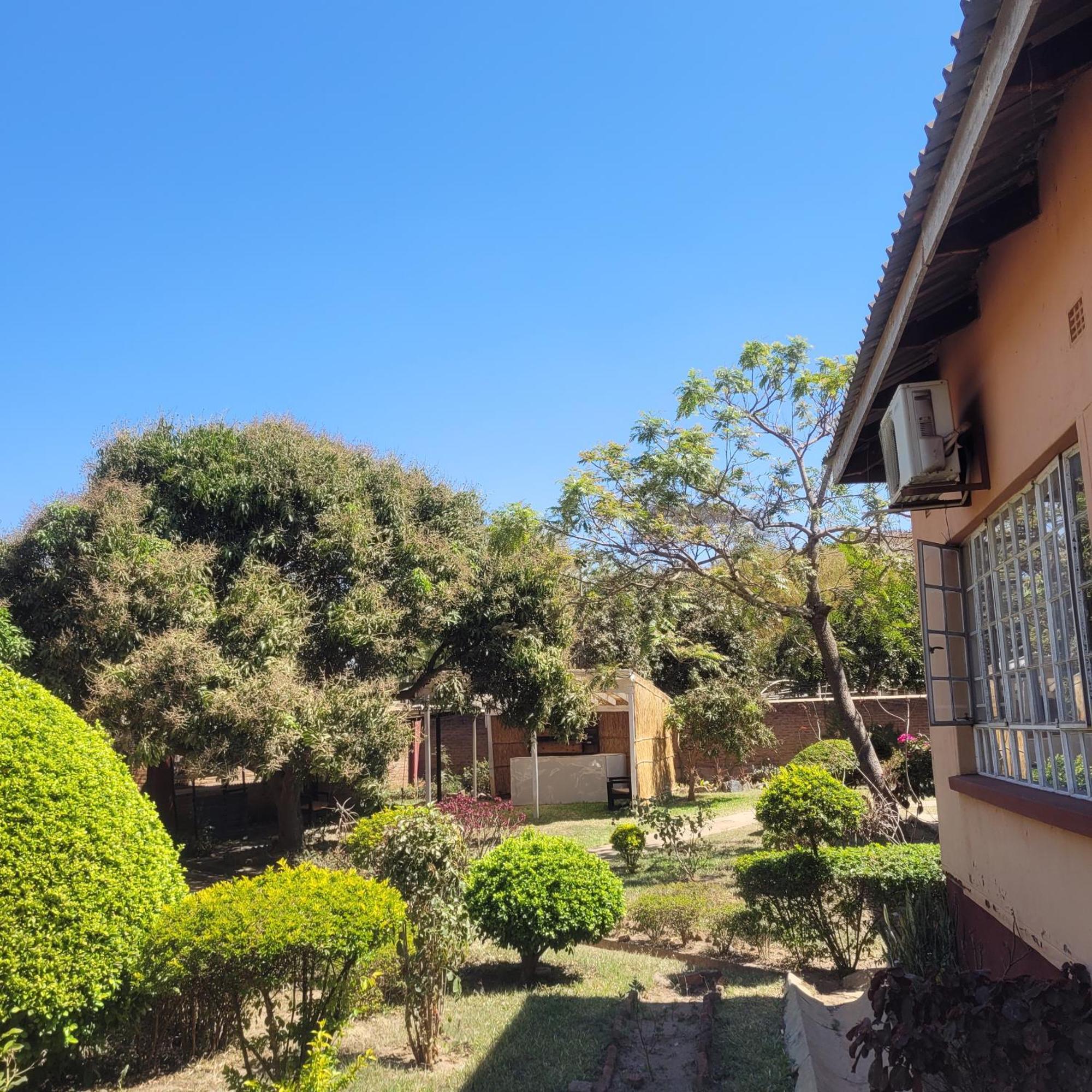 Quest Bed & Breakfast Lilongwe Luaran gambar